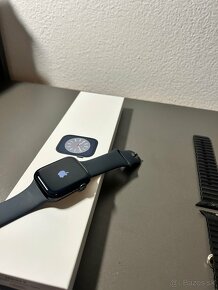 Apple Watch Series 8, 45mm, Midnight Aluminium GPS - 4