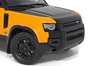 Land Rover New Defender 110 Trophy Edition 1:18 Almost Real - 4