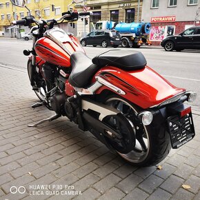 Yamaha XV 1900 Raider - 4