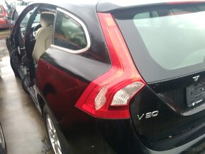 Volvo V60 rok 2010 2.0d - 4