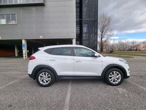 Hyundai Tucson 1,6T-GDi 130kw automat - 4