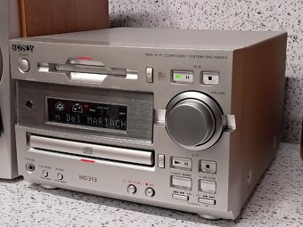 MINI HIFI COMPONENT SYSTEM DHC-MD313 / MINIDISC CD - 4