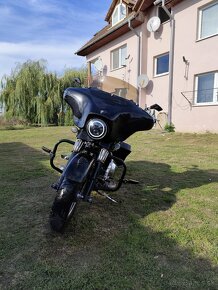 HARLEY DAVIDSON STREET GLIDE - 4