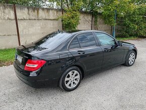 MERCEDES-BENZ C 220 CDI 4MATIC sedan - 4