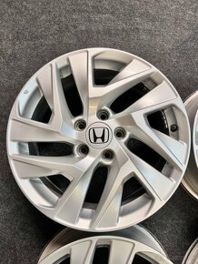 5x114,3 R17 originál alu Honda CRV - 2016 - jako nové - 4