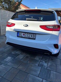 Kia ceed 1.6 crdi 100kW gold - 4