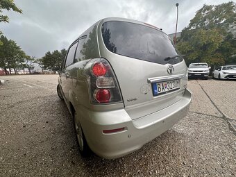 Toyota Corolla Verso, 7 miestne, 107000km - 4