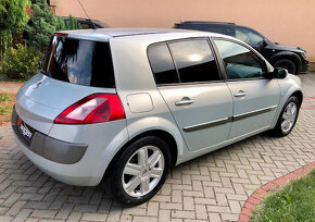 Renault Megane 1.9 dCi - 4