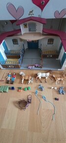 Schleich stajňa s príslušenstvom - 4