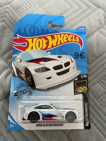 Hotwheels - 4