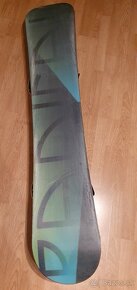 Predam snowboard s viazanim a topankami - 4