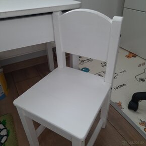 Detský stolik v55š60xh45 a stolička biela Ikea - 4