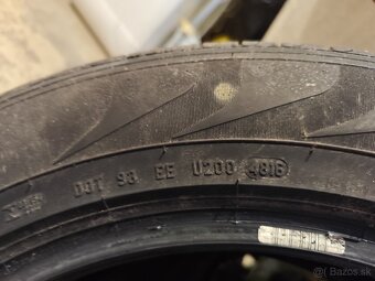 Pirelli Scorpion 215  65 R 17 - 4