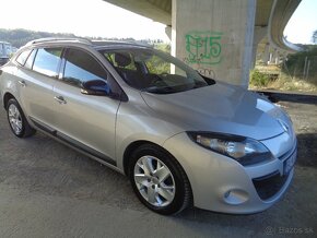 Renault Megane Grand Tour  2011  1.6 Benzin 81KW - 4