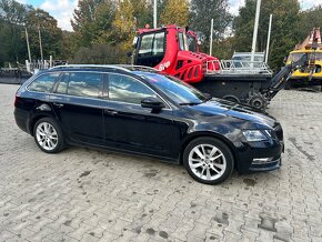 Škoda octavia 2.0 TDI 2019 sportline DPH - 4