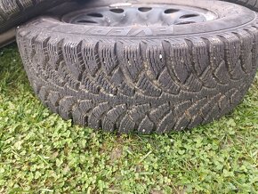 Zimné pneumatiky 195 /65r15 - 4