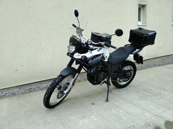 UM DSR Adventure TT 125 - 4