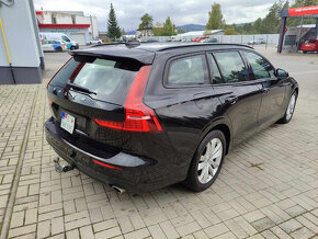 Volvo V60 Momentum 2.0D 110kw/8AT čierny strop - 4