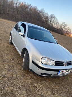 Volkswagen Golf 1.9TDI - 4