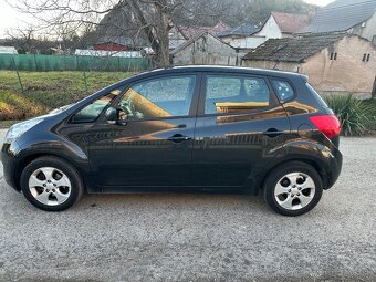 KIA VENGA 1.6 crdi - 4