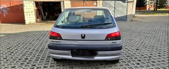 Predám Peugeot 306 - 4