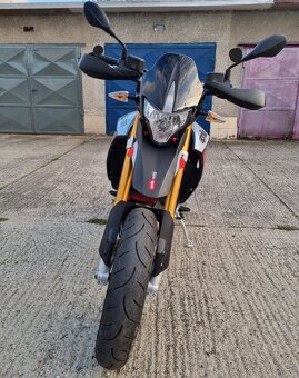 Aprilia Dorsoduro 900 - 4