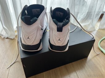 Jordan True Flight - 4