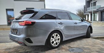 Kia Ceed SW 1.5 T-GDi 117.5kw - Gold - 4