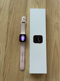 Apple Watch Series 6 40 mm - 4