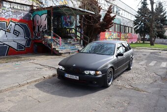 BMW e39 530D SportWagon - 4