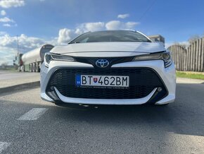 Predám Toyota Corolla Sport Touring Hybrid 11/2021 (DPH) - 4