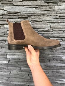 Chelsea boots - 4