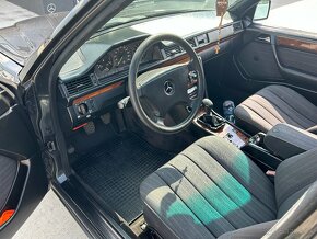 Mercedes Benz W124 200E - 4