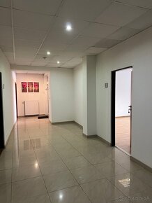 KANCELÁRIA NA PRENÁJOM / 25 m² CETRUM ZVOLENA - 4