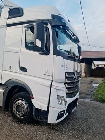 Mercedes Actros 1845 - 4