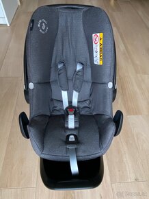 MAXI-COSI Vajicko s isofix zakladnou iSize - 4