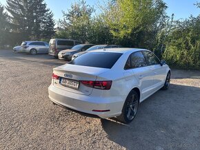 AUDI A3 LIMOUSINE 1.6 TDI - 4