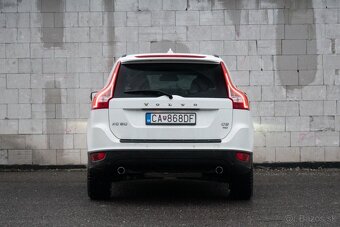 Volvo XC60 2.4D AWD Momentum - 4