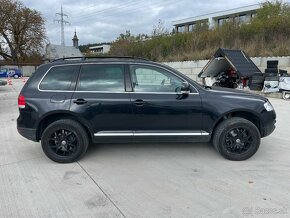 Volkswagen Touareg 3.0 TDI - 4