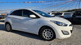 Hyundai i30 1.4 CRDi DOHC 16V Comfort - 4