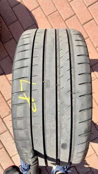 Pneumatiky Michelin Pilot Sport 4S - 4