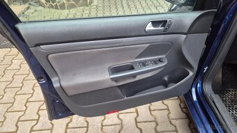 GOLF V 1.9TDI BLS - 4