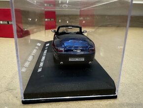 Predám model Porsche 911 Carrera 1998 1:43 - 4