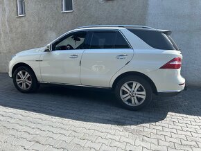 Mercedes ML W166 - 4