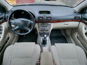 Toyota Avensis 2.0 Vvt-i - 4