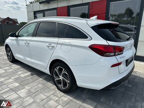 Hyundai i30 CW 1.6 CRDi Family, v Záruke, Pôvodný lak, SR - 4