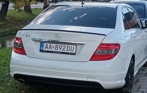 Predám Mercedes w204 - 4