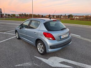 Peugeot 207  1.4 hdi  2010 - 4