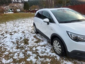 Opel Crossland X Inovation 1,2 Turbo S&S - 4