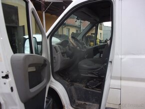 PEUGEOT  BOXER 2,2HDÍ 4hv 74 kw 2008 - 4